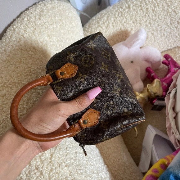 Authentic Louis Vuitton mini speedy - Picture 2 of 6